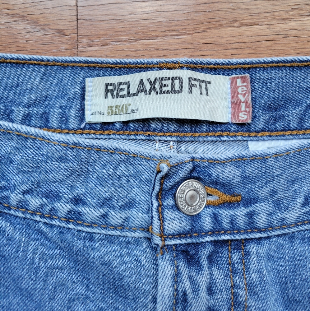 Levi's 550 Jeans 👖 - Picture 4 of 10